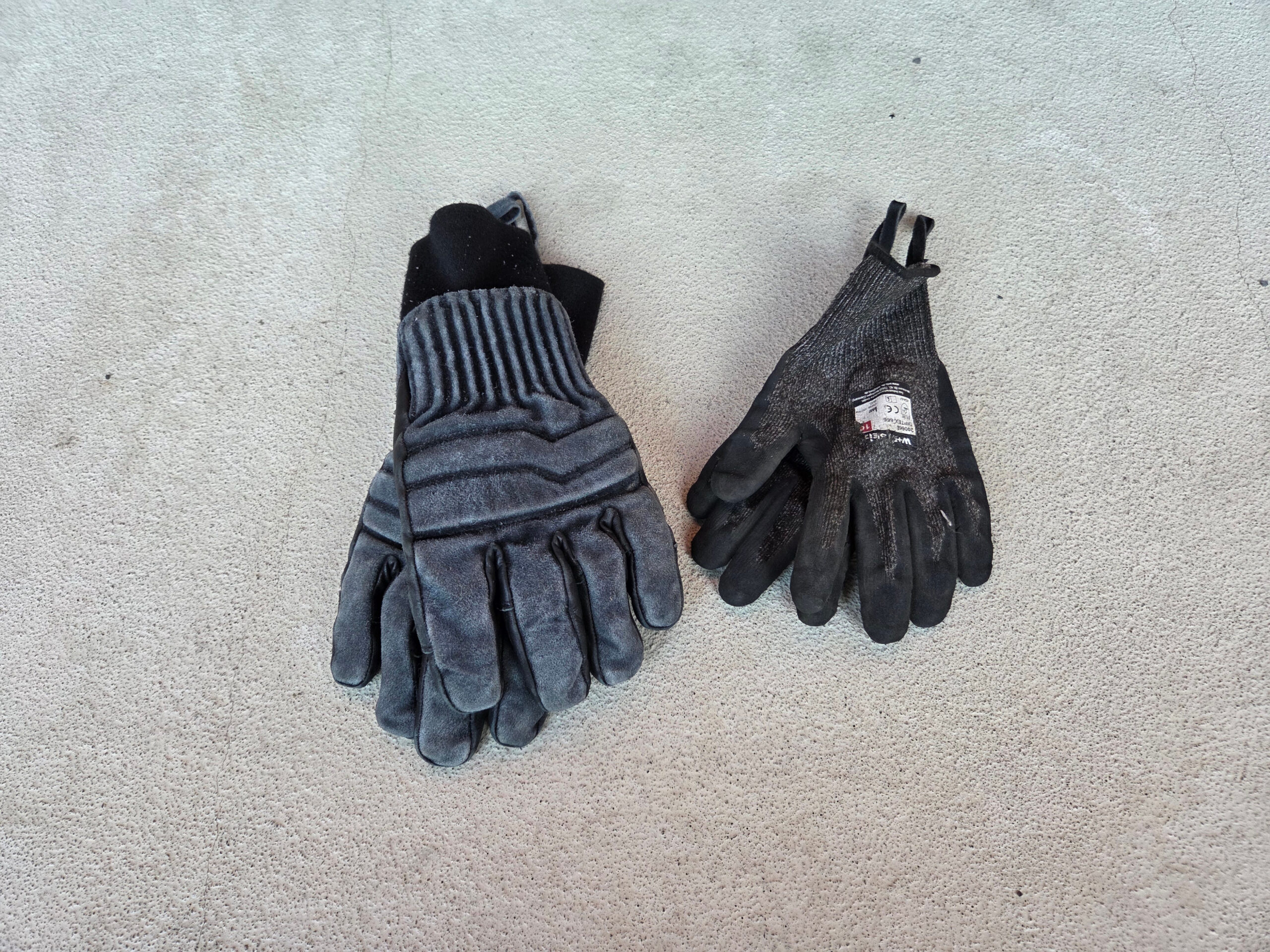 Handschuhe